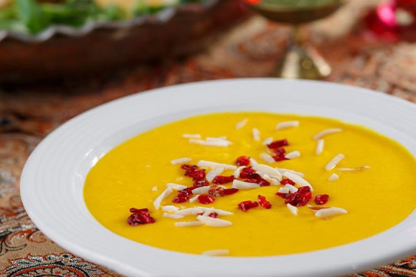 طرز تهیه خورشت ماست اصفهان