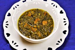 آموزش تهیه خورش تره کردی ؛ خوشمزه و رقیب سرسخت قورمه سبزی