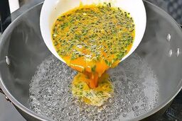 ببینید؛ طرز تهیه املت در آب؛ بدون نیاز به روغن