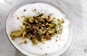 طرز تهیه دسر کف خراسانی (کف بیخ) + ۹ نکته مهم که باید بدانید