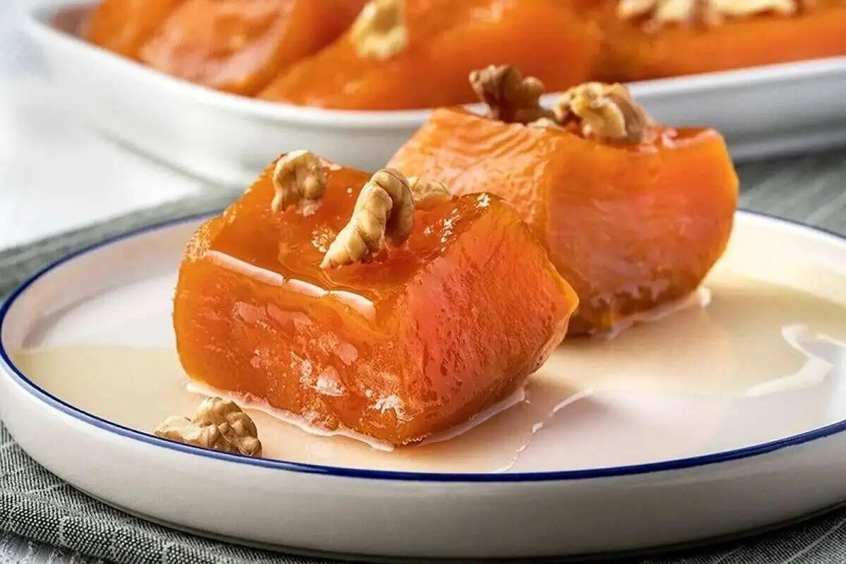  طرز تهیه یک دسر پاییزی متفاوت و خوشمزه با کدو حلوایی و گردو