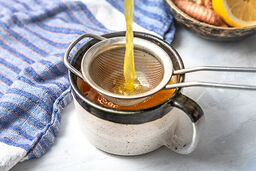 ۷ دمنوش برای سردرد و حالت تهوع