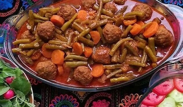 امروز با لوبیا سبز این خورش خوشمزه را درست کنید