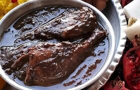 اگر خورش فسنجان شما هم روغن نمی‌اندازد و لعاب ندارد، این دستور را تا آخر بخوانید