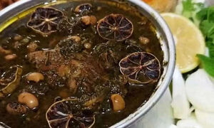  چرا قورمه سبزی آب می‌اندازد یا تلخ می‌شود؟ راهکار رفع شوری، سفتی گوشت و لوبیا