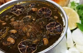  چرا قورمه سبزی آب می‌اندازد یا تلخ می‌شود؟ راهکار رفع شوری، سفتی گوشت و لوبیا