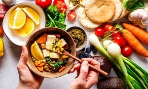 ۸ سبزی ارزان که شما را لاغر می کند