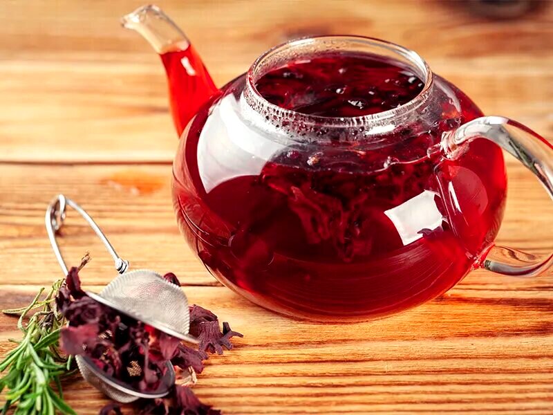 ۳ نوشیدنی ساده برای کاهش فشار خون