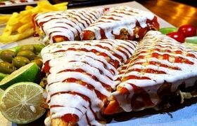 طرز تهیه اسنک کالباس با ماهیتابه و ساندویچ ساز + نکات و فوت‌وفن