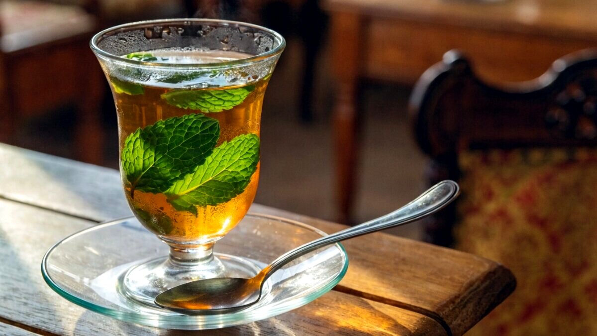 طرز تهیه چای مراکشی؛ دمنوشی که به کاهش التهابات بدن کمک می‌کند