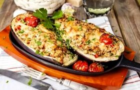 با بادمجان هم می توان پیتزا درست کرد؛ تجربه یک طعم متفاوت و لذیذ