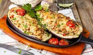 با بادمجان هم می توان پیتزا درست کرد؛ تجربه یک طعم متفاوت و لذیذ