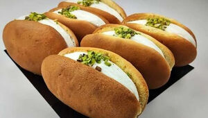 طرز تهیه خامه کتابی؛ شیرینی سنتی و خوشمزه شیراز