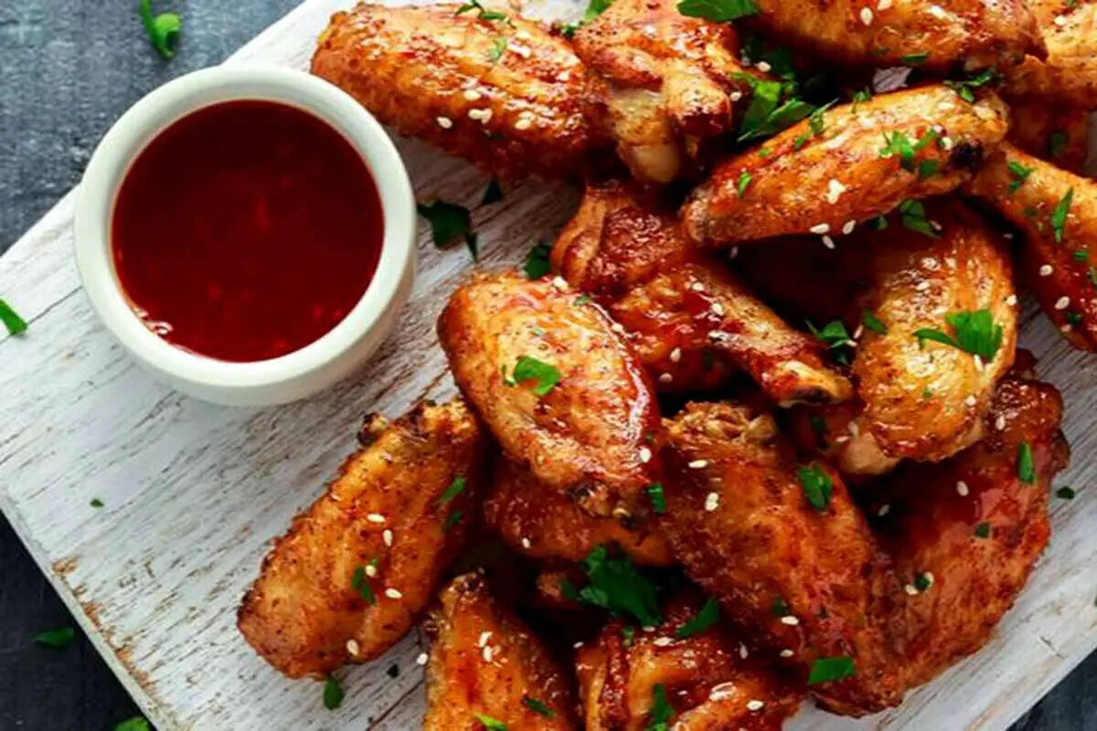 طرز تهیه بوفالو وینگز با بال مرغ
