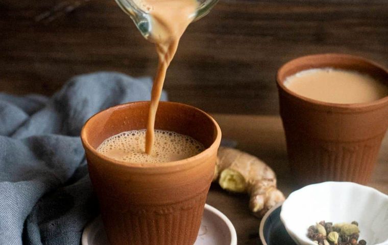طرز تهیه چای ماسالا با پودر آماده؛ نوشیدنیِ روزهای سرد