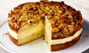 طرز تهیه کیک زنبوری؛ انتخابی کلاسیک و متفاوت برای میز دسر
