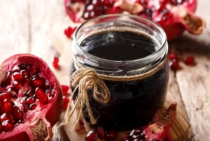 طرز تهیه رب انار خانگی به دو روش ساده