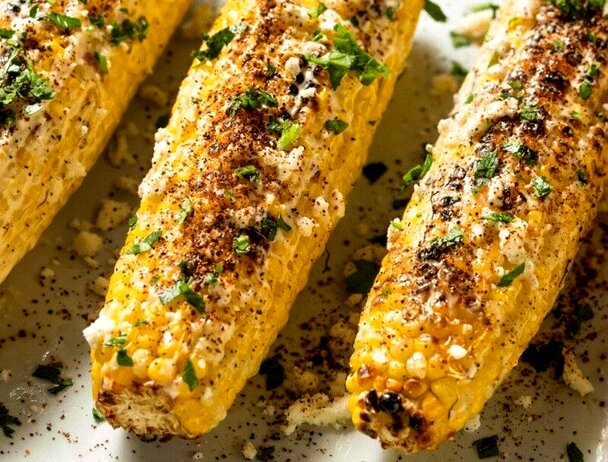 طرز تهیه بلال پنیری در فر به همراه سس خوش طعم