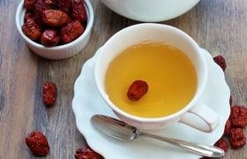 طرز تهیه یک دمنوش عالی برای سم‌زدایی کبد