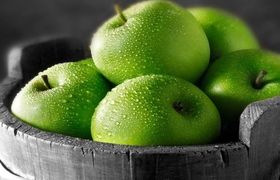 فواید بی‌نظیر خوردن سیب به صورت ناشتا