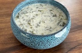 طرز تهیه آش ماست و لپه؛ بدون گوشت به روش شمالی