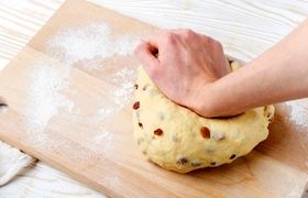 این نان شیرینی را نیم ساعته و بدون فر بپزید!