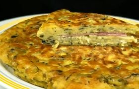 (ویدیو) طرز تهیه کیک کوکو با کدو و تخم مرغ
