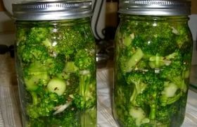 طرز تهیه ترشی کلم‌ بروکلی