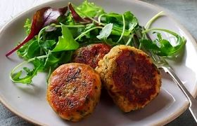 طرز تهیه کتلت هویج برای سحری ماه رمضان