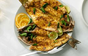 طرز تهیه ایزگارا بالیک؛ ماهی کبابی ترکیه‌‌ای