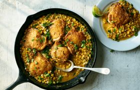 طرز پخت خورش مرغ با ذرت؛ لذت یک طعم متفاوت