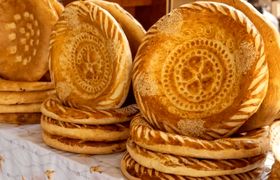 (ویدئو) نان ازبکی؛ زیباترین نان جهان با نقش‌ونگارهای خیره‌کننده