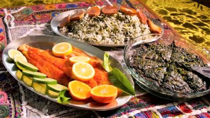 طرز تهیه سبزیپلو با ماهی رستورانی برای شب عید
