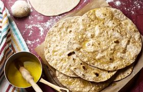 طرز تهیه نان روتی با طعم و بافت عالی