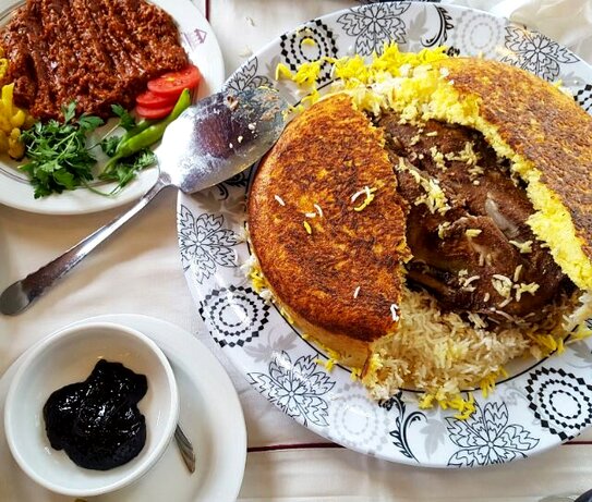 طرز تهیه ته‌چین مجلسی آذربایجانی