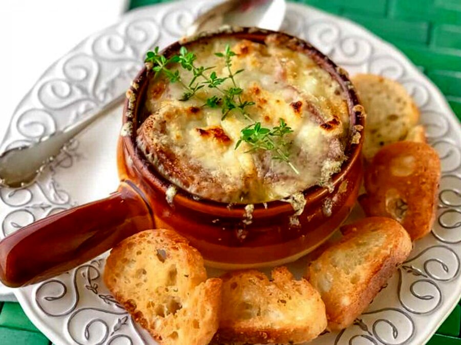 طرز تهیه سوپ پیاز ضد حساسیت