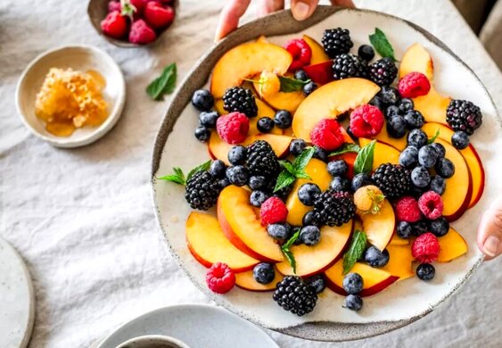 در رژیم میوه‌خواری چه بخوریم و چه نخوریم؟
