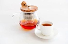با این دمنوش‌ها ریزش مو نمی‌گیرید