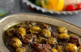 طرز تهیه خورشت گوجه سبز با گوشت به روش خوشمزه مازندرانی ها