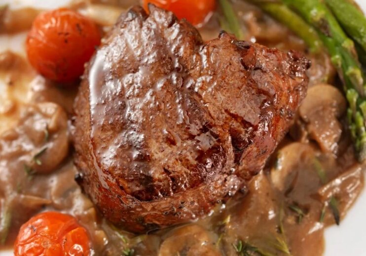 طرز تهیه استیک فیله مینیون خوشمزه در خانه