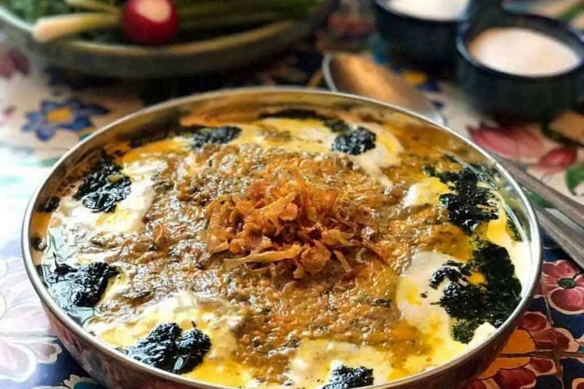 طرز تهیه آش کشک مجلسی؛ بخوری پاته، نخوری پاته!