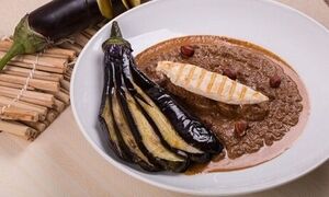 طرز تهیه فندق قاتق ؛ طعمی فراموش شده از دل جنگل های گیلان
