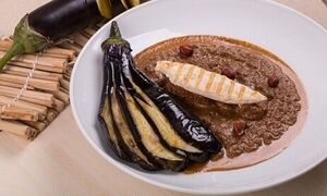 طرز تهیه فندق قاتق ؛ طعمی فراموش شده از دل جنگل های گیلان