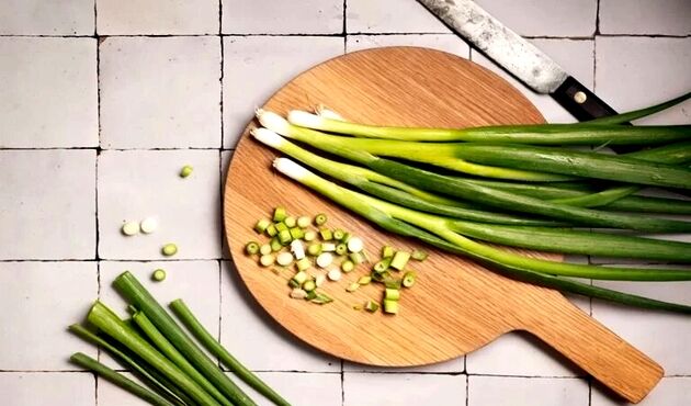 تازه مثل روز اول؛ ۳ روش حرفه‌ای برای فریز کردن تره فرنگی