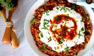  طرز تهیه شاکشوکا؛ خوشمزه‌ترین پیش‌غذای ترکی