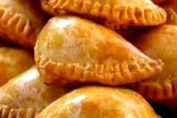 پیراشکی مرغ ؛ ساده ، خوشمزه و هیجان انگیز برای کودکان