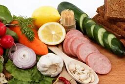 غذاها چطور شما را خوش‌بوتر و جذاب‌تر می‌کنند؟
