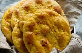 برای داشتن یک نان شیرمال با بافتی لطیف و پنبه‌ای باید این فوت کوزه گری را بدانید