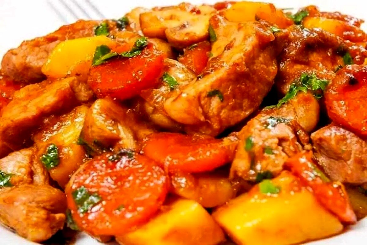 طرز تهیه خوراک مرغ ساده؛ یک ناهار یا شام فوری