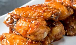 طرز تهیه مرغ عسلی و سیر، طعم متفاوت مرغ